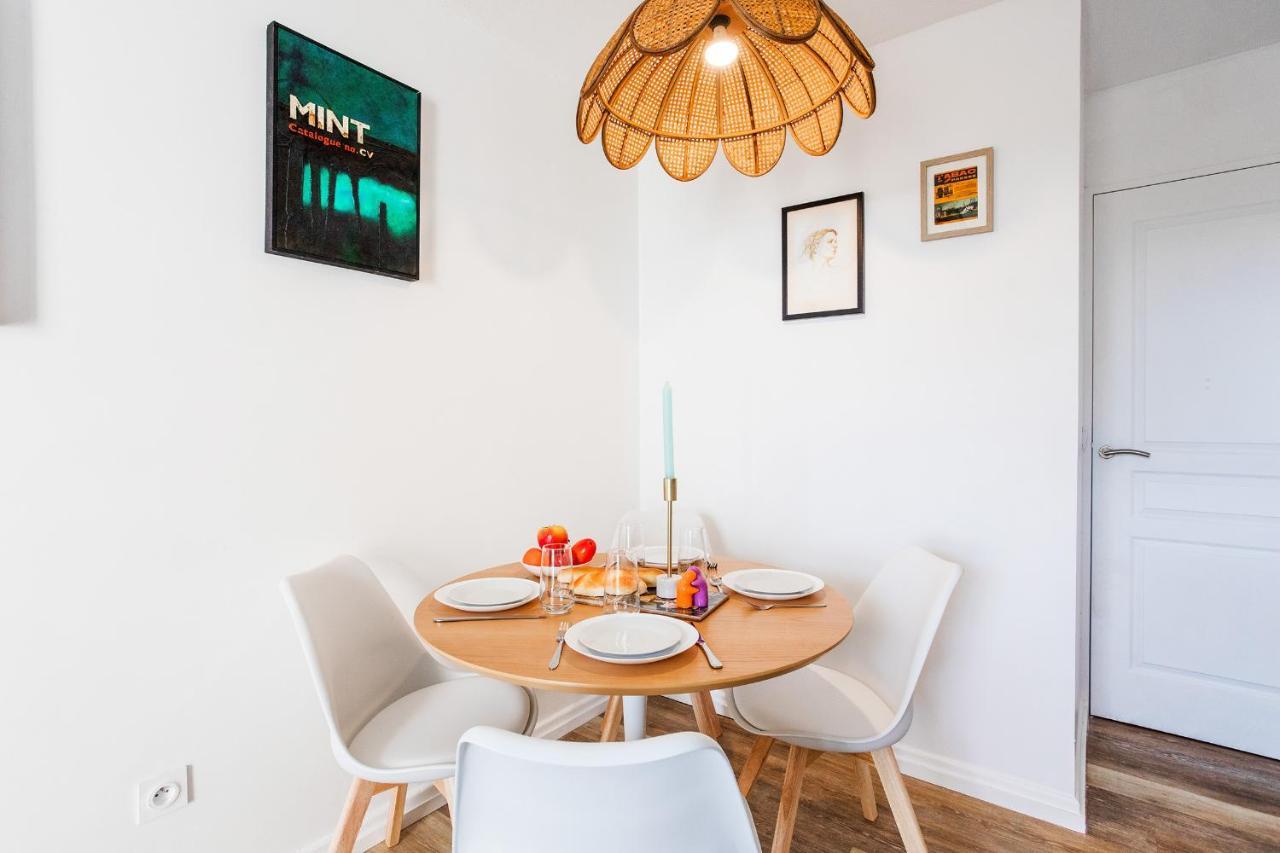 L'Ange Gardien III Ap4293 By Riviera Holiday Homes วีลล์ฟรองซ์-ซูร์-แมร์ ภายนอก รูปภาพ